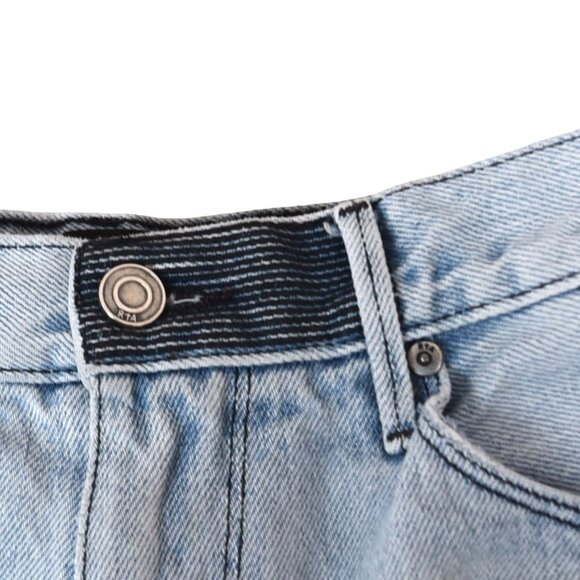 RtA Los Angeles Distressed Cutoff Shorts Size 26 Light Wash Frayed Hem Ripped Gr - Picture 3 of 11